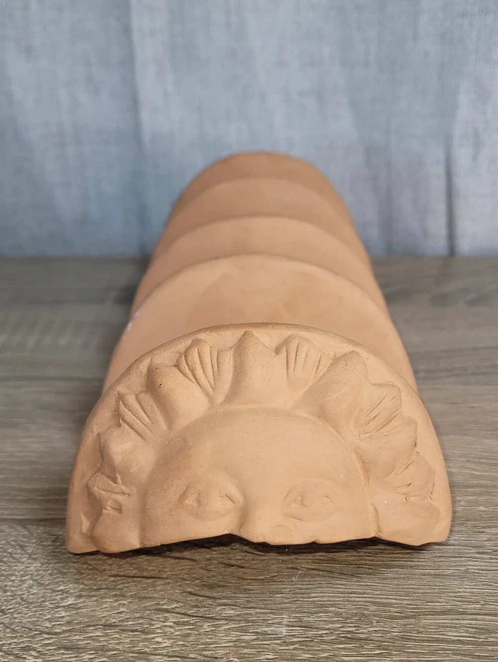 Bentson-West Terracotta Sun Accent Taco Holder Natural Terra Cotta Vintage